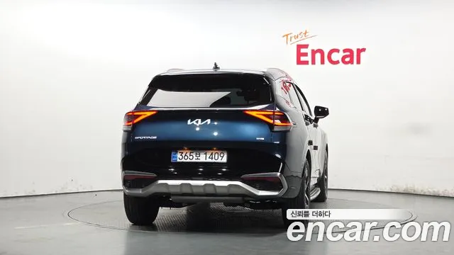 Kia Sportage 2023 thumb 4