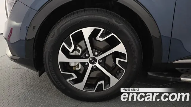 Kia Sportage 2023 thumb 5
