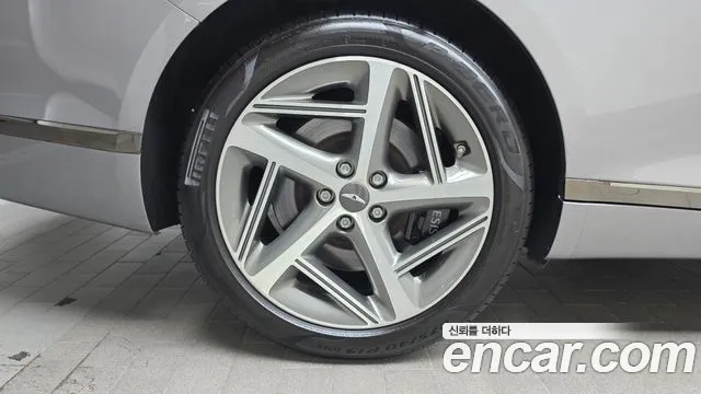 Genesis G80 2023 thumb 5