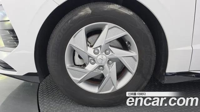 Hyundai Sonata 2023 thumb 5