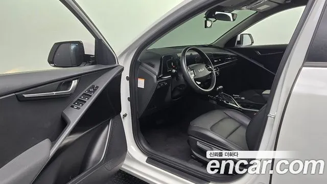 Kia Niro 2022 thumb 10