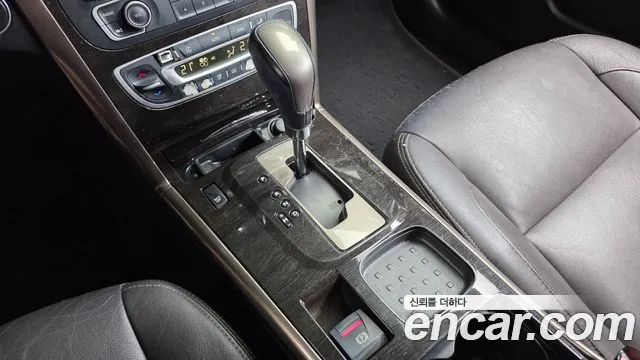 Renault-KoreaSamsung SM5 2015 thumb 9