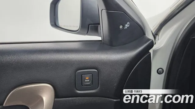 Renault-KoreaSamsung SM5 2015 thumb 12