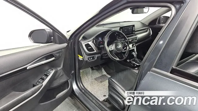 Kia Seltos 2020 thumb 10
