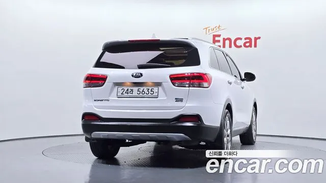 Kia Sorento 2015 thumb 4