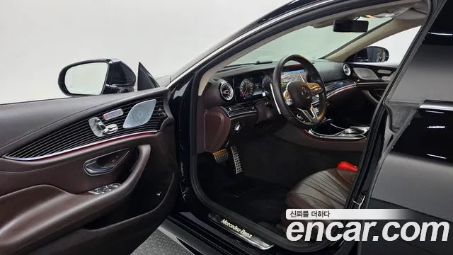 Mercedes-Benz CLS-Class 2019 thumb 10
