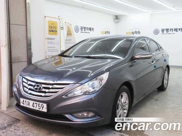 Hyundai Sonata 2011 thumb 2