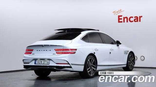Genesis G80 2024 thumb 2