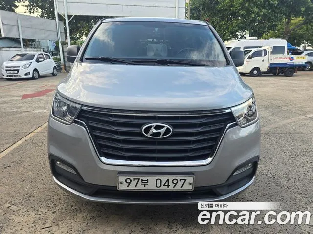 Hyundai Starex 2019 thumb 3