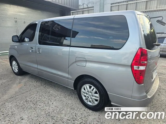 Hyundai Starex 2019 thumb 4