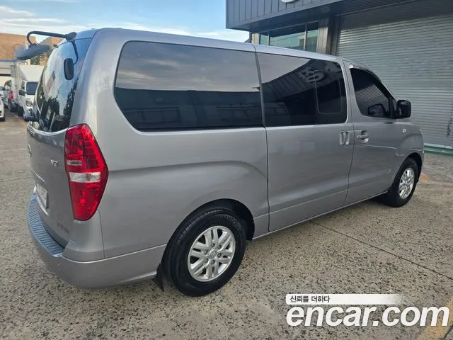 Hyundai Starex 2019 thumb 6