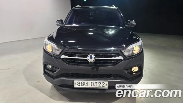 KG_Mobility_Ssangyong Rexton 2018 thumb 3
