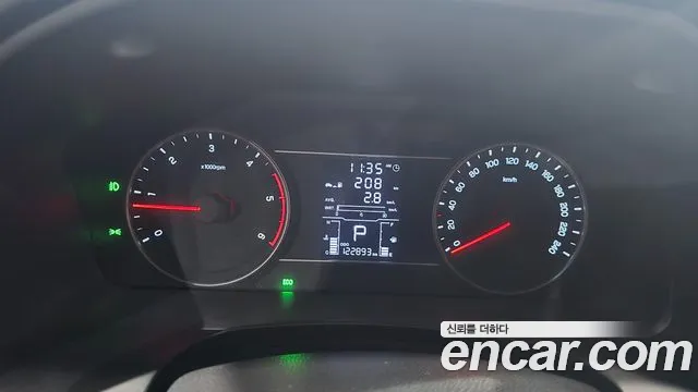 KG_Mobility_Ssangyong Rexton 2018 thumb 8