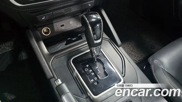 KG_Mobility_Ssangyong Rexton 2018 thumb 9