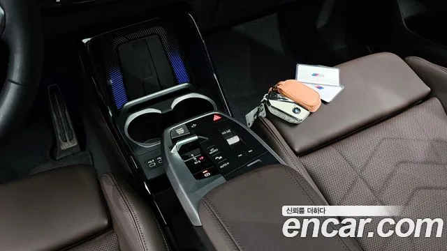 BMW X1 2023 thumb 8