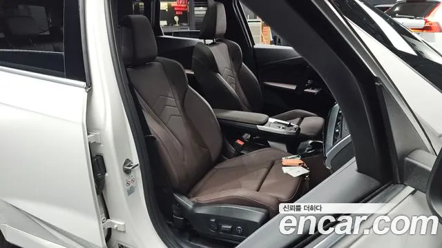 BMW X1 2023 thumb 9