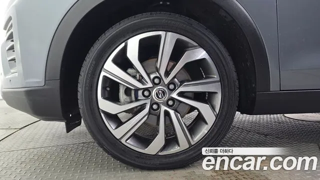 KG_Mobility_Ssangyong TIBOLI 2021 thumb 5