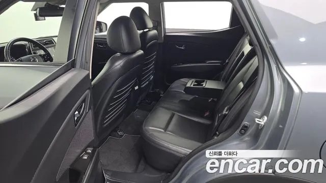 KG_Mobility_Ssangyong TIBOLI 2021 thumb 11