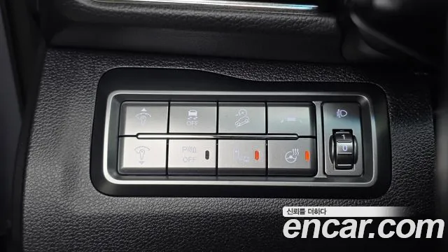KG_Mobility_Ssangyong TIBOLI 2021 thumb 12