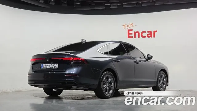 Honda Accord 2024 thumb 2