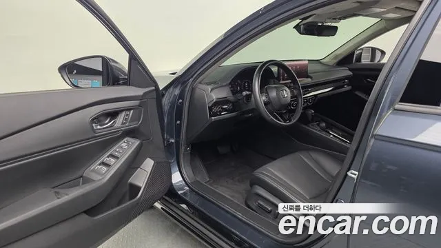 Honda Accord 2024 thumb 10