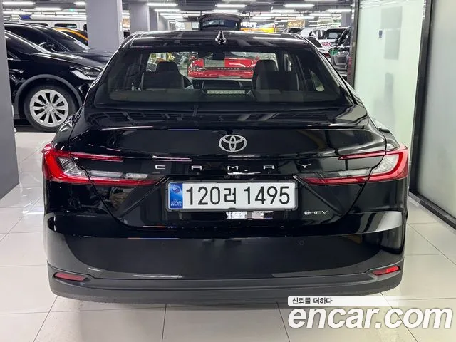 Toyota Camry 2026 thumb 3