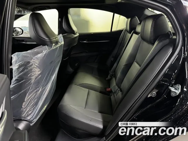 Toyota Camry 2026 thumb 7