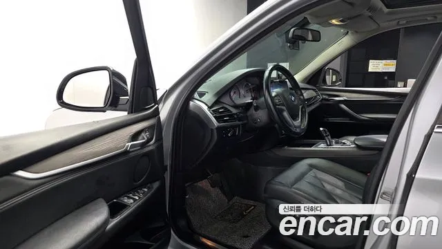 BMW X5 2014 thumb 10