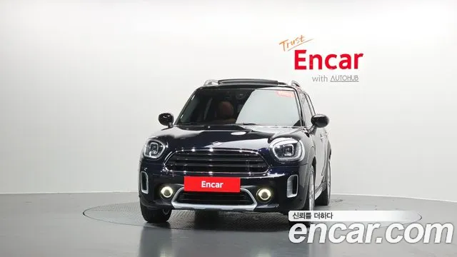 MINI Countryman 2023 thumb 2