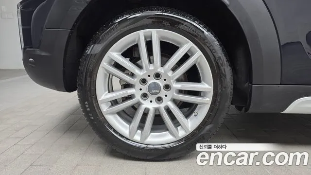 MINI Countryman 2023 thumb 4