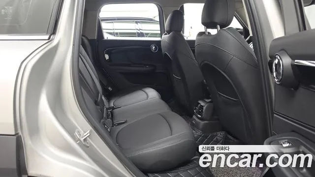MINI Countryman 2024 thumb 12