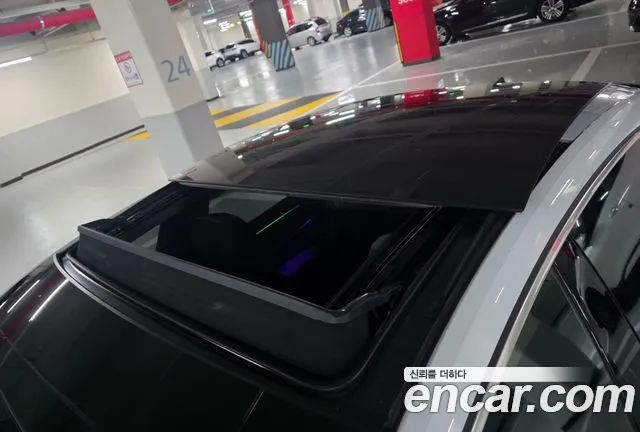 Audi A7 2021 thumb 6