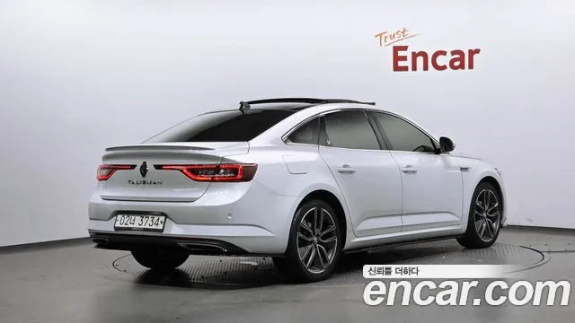 Renault-KoreaSamsung Megane 2018 thumb 2