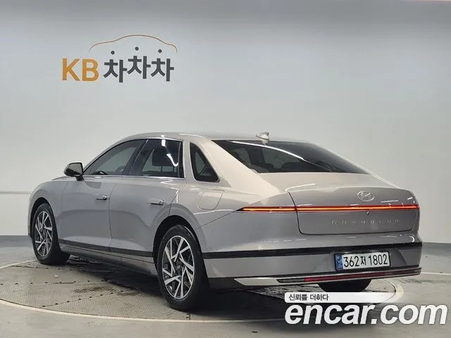 Hyundai Grandeur 2023 thumb 2