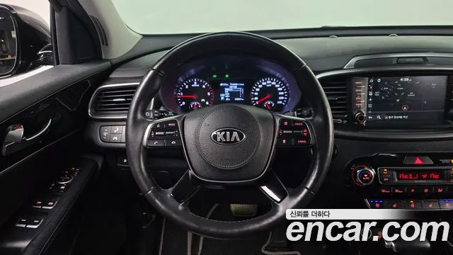 Kia Sorento 2017 thumb 12