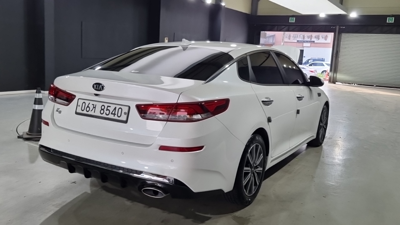 Kia K5 2018 thumb 2