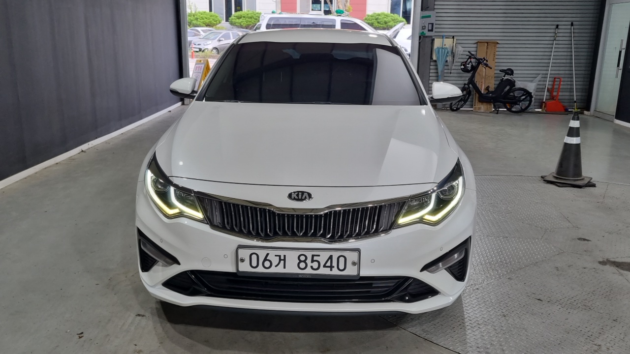 Kia K5 2018 thumb 3