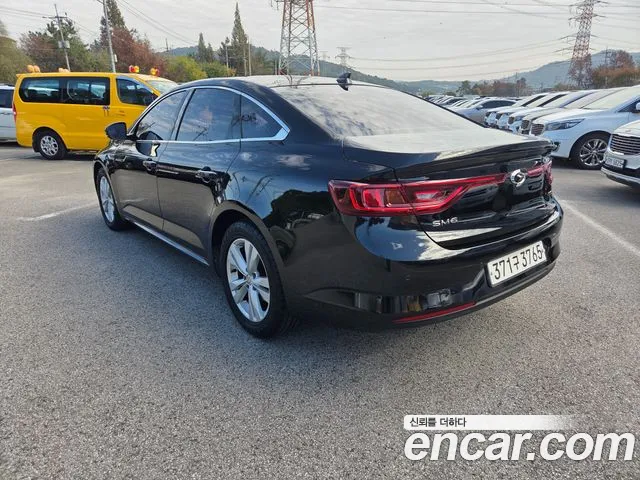 Renault-KoreaSamsung Megane 2017 thumb 2