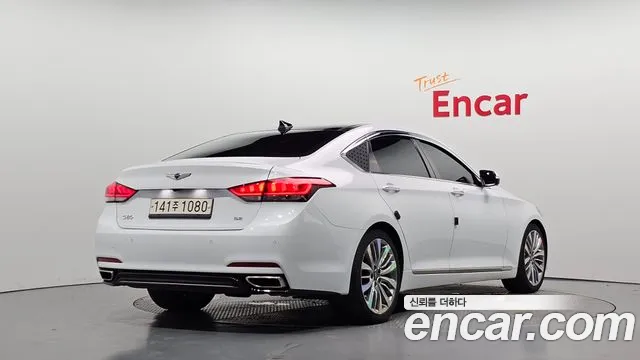 Genesis G80 2018 thumb 2