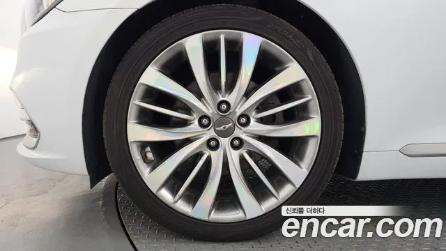 Genesis G80 2018 thumb 5