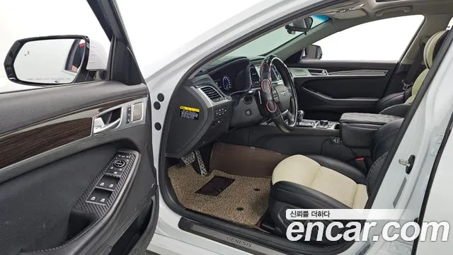 Genesis G80 2018 thumb 10