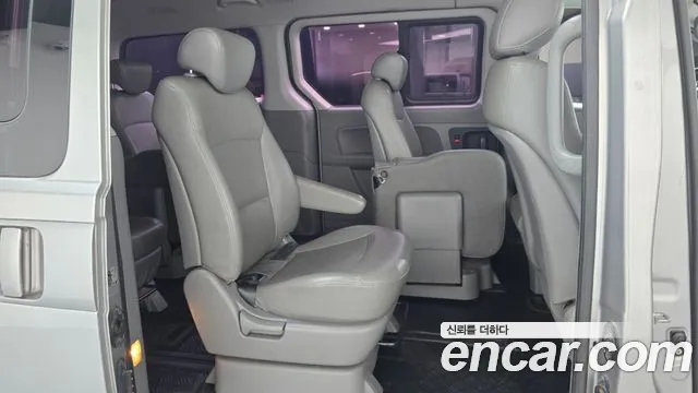 Hyundai Starex 2012 thumb 11