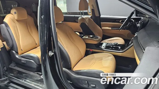 Kia Carnival 2022 thumb 11