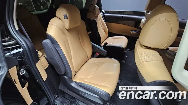 Kia Carnival 2022 thumb 12