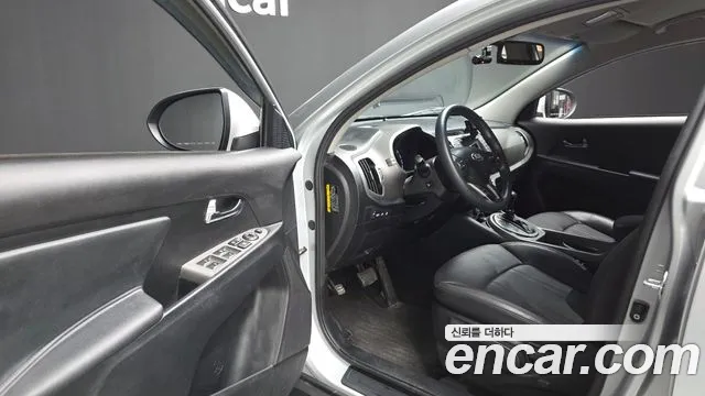 Kia Sportage 2013 thumb 10
