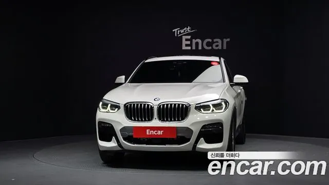 BMW X4 2020 thumb 3