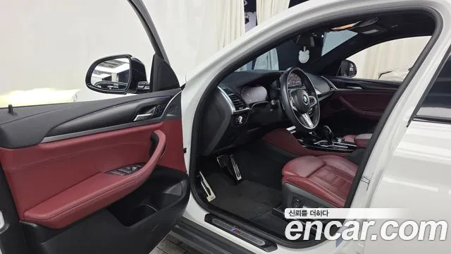 BMW X4 2020 thumb 10