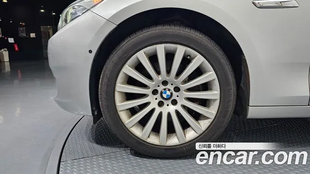 BMW Gran Turismo 2013 thumb 5