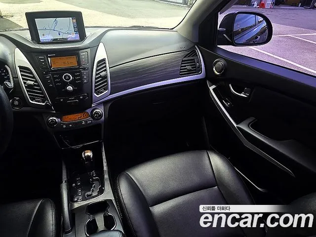 KG_Mobility_Ssangyong KORANDO 2015 thumb 8
