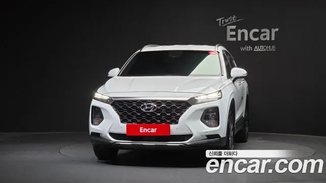 Hyundai Santa Fe 2018 thumb 3